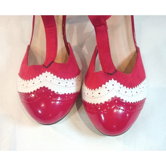 CHASE & CHLOE Kimmy 66 Red Retro 50's 60's Closed Toe T-Strap Pumps Heels - Picture 7 of 8